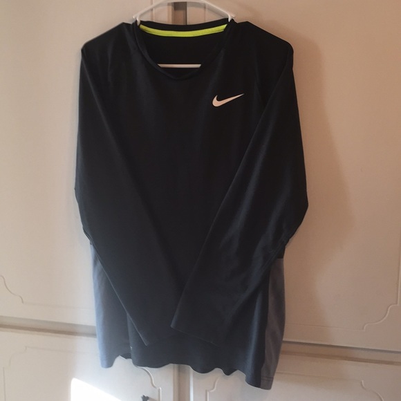 Nike Other - Nike Dri-Fit Men’s Shirt